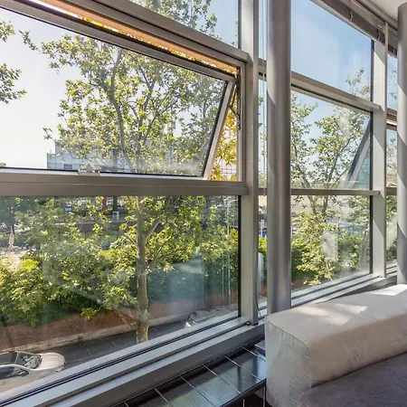 Апартаменты Comics & Cars - Themed Penthouse In Motor Valley *