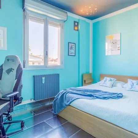 Appartement Comics & Cars - Themed Penthouse In Motor Valley Modena