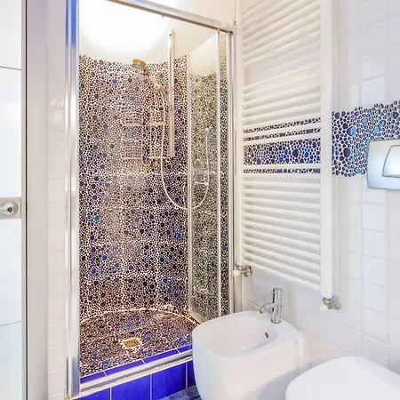 Comics & Cars - Themed Penthouse In Motor Valley Appartement Modena