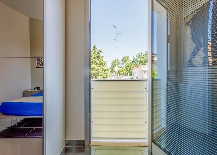 Comics & Cars - Themed Penthouse In Motor Valley