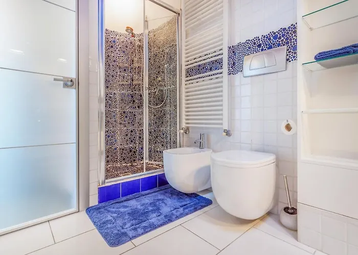 Comics & Cars - Themed Penthouse In Motor Valley アパート