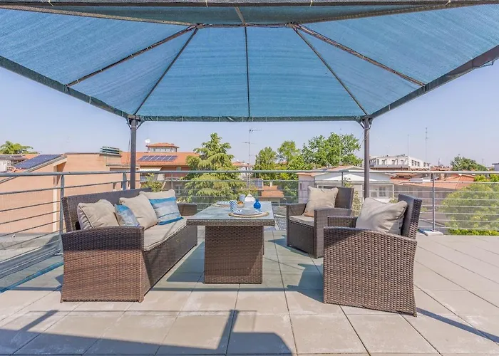 Διαμέρισμα Comics & Cars - Themed Penthouse In Motor Valley Μόντενα