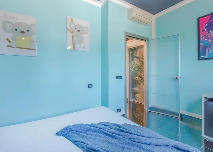 Comics & Cars - Themed Penthouse In Motor Valley * Μόντενα